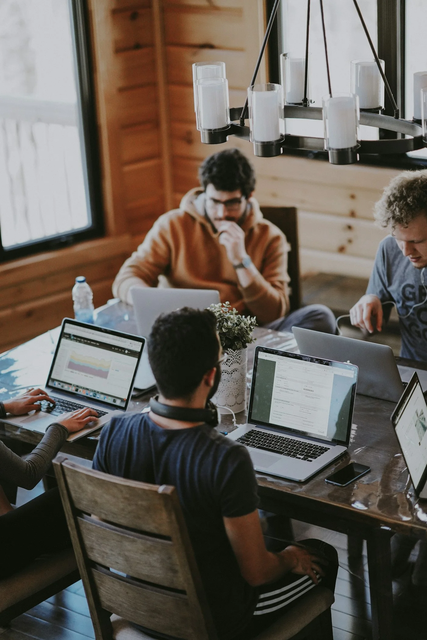 Professional discussion and business collaboration